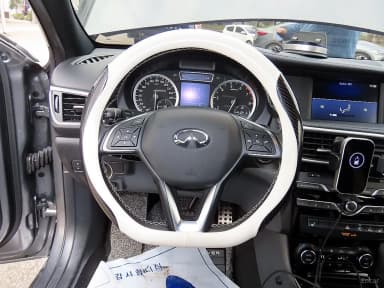Q30