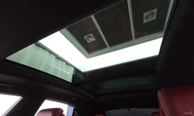 Macan EV