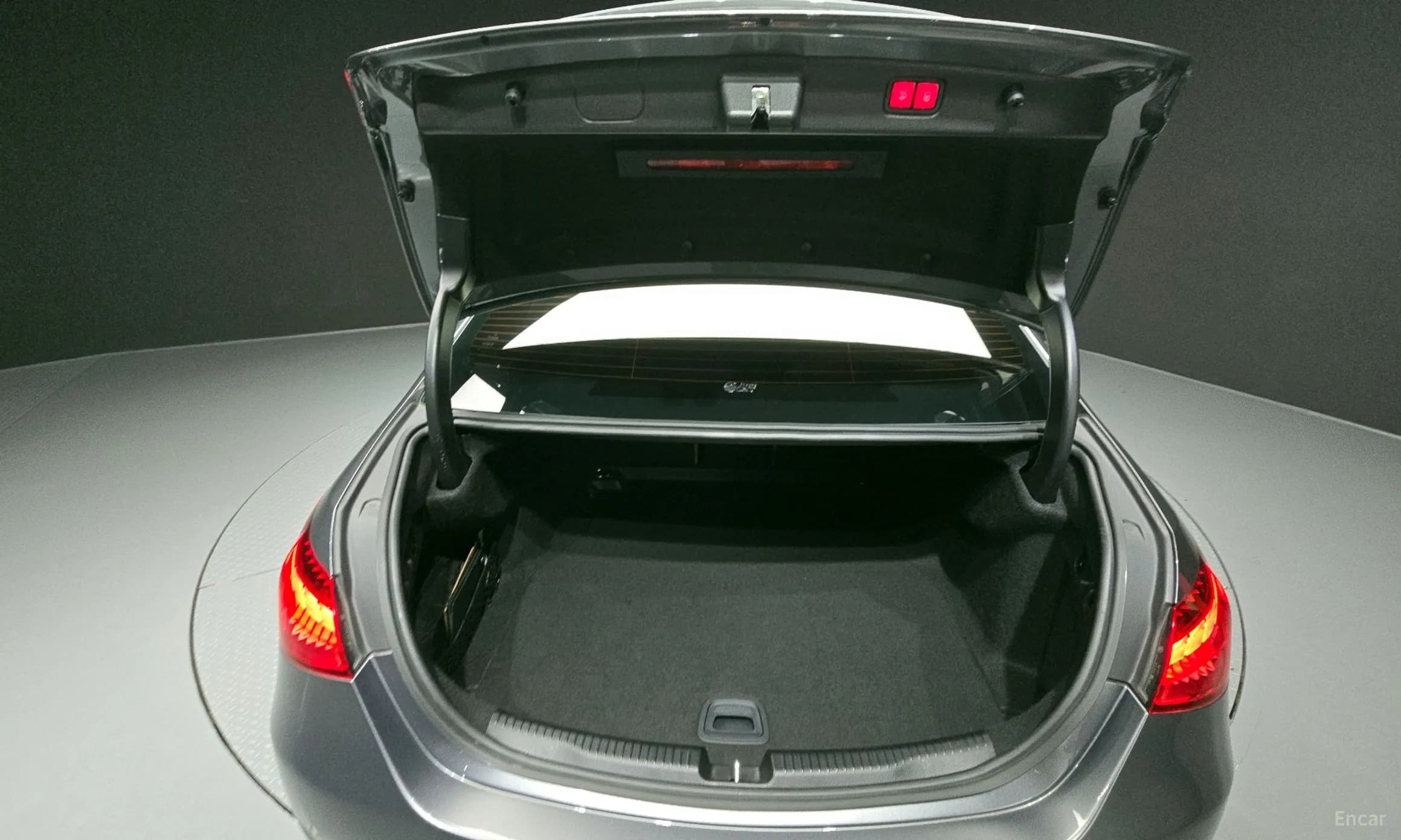 C-Class W206