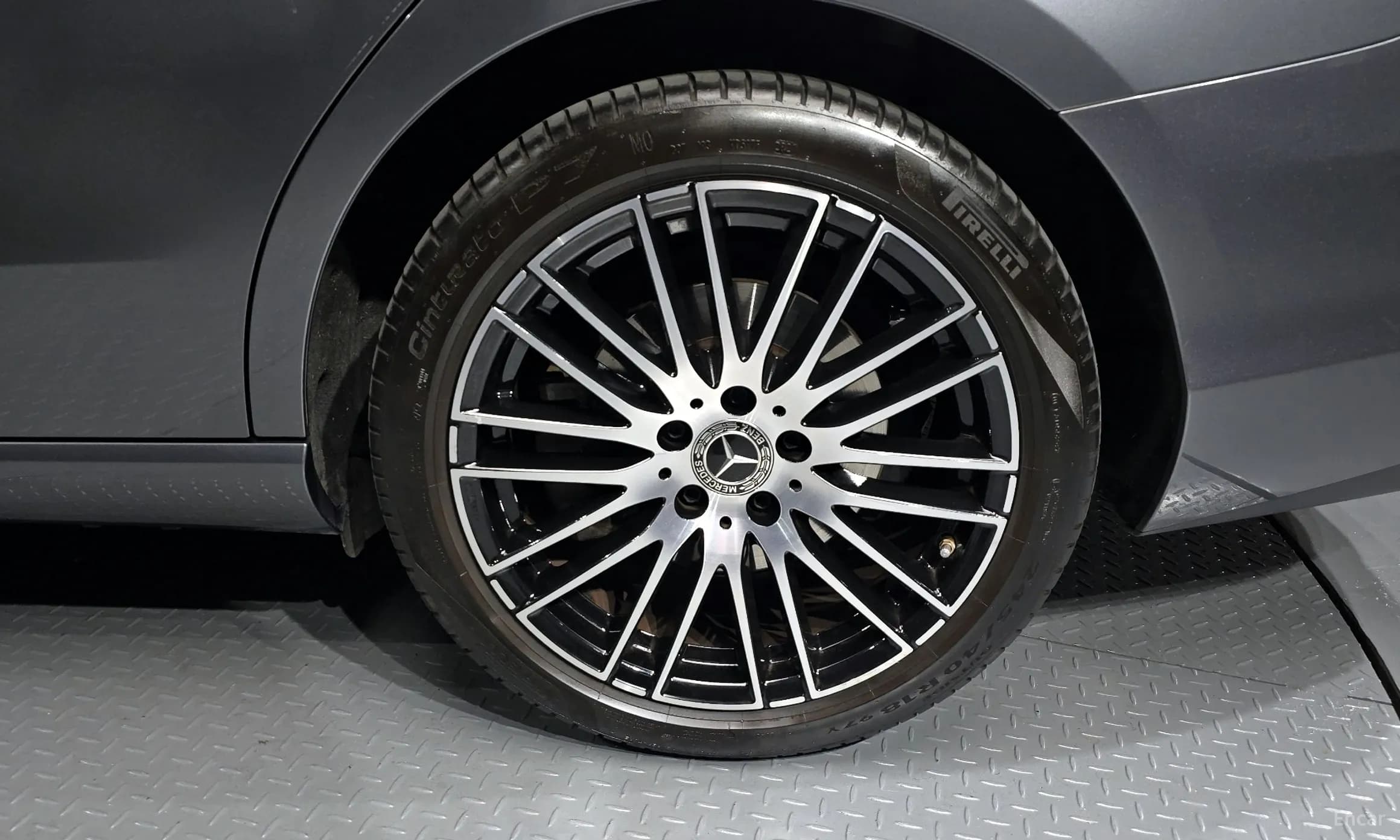 C-Class W206