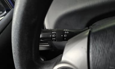 Prius V
