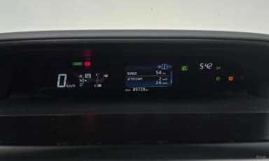 Prius V