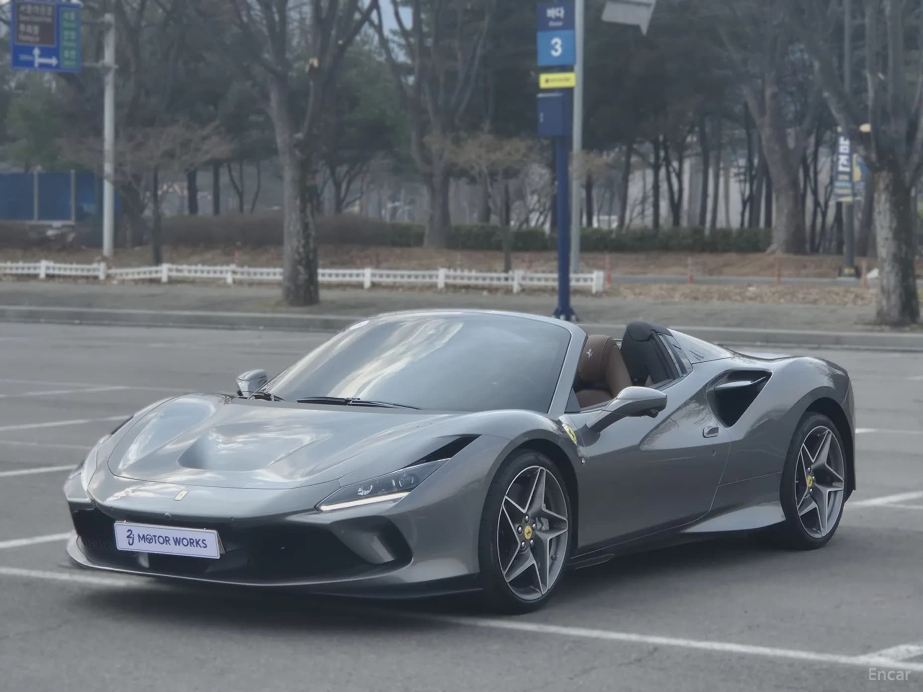 F8 Spider