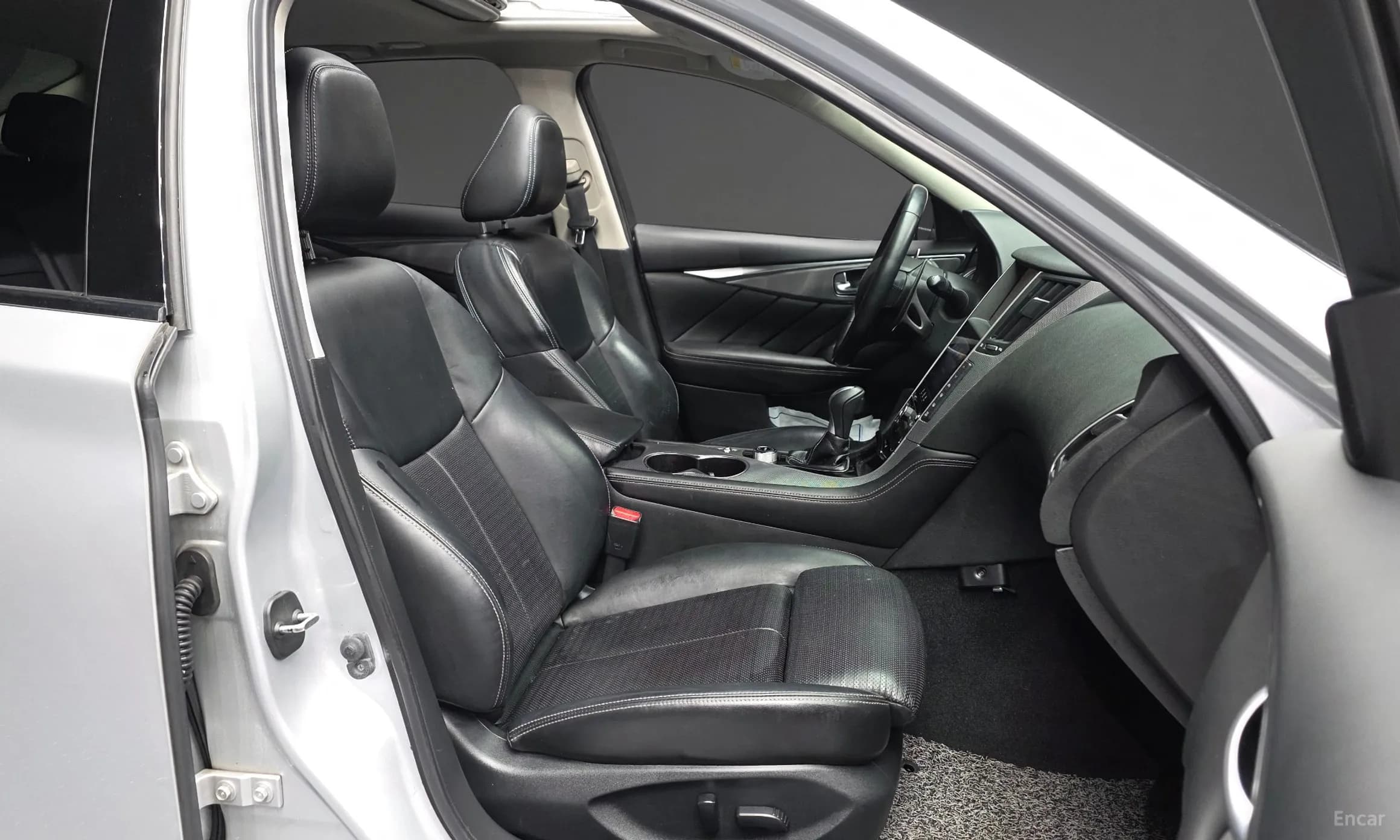 Q50