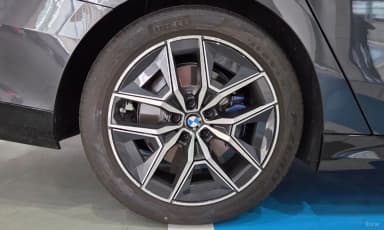 5 Series (G60)
