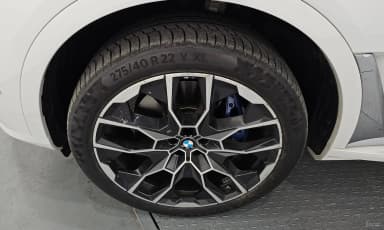X7 (G07)