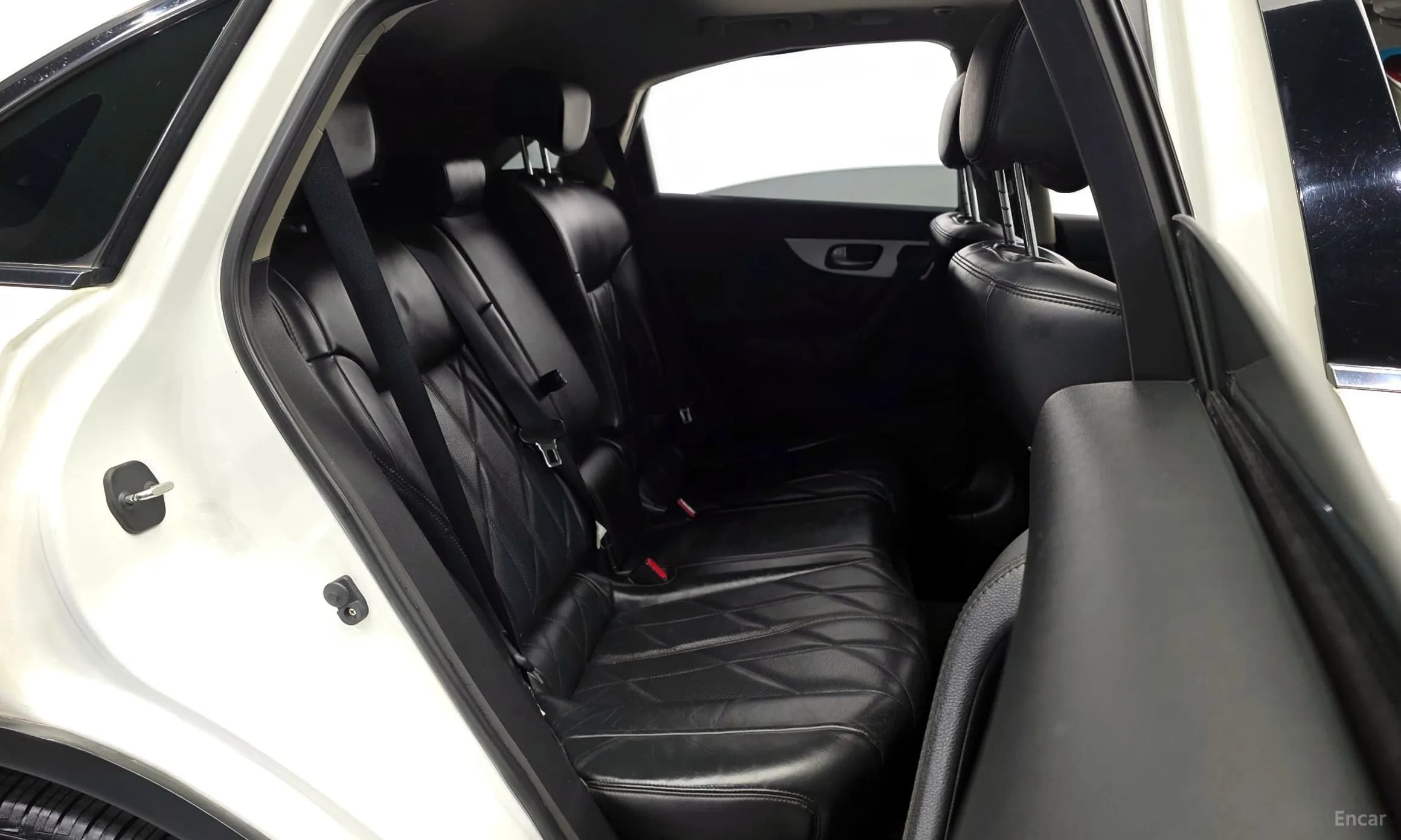 QX70