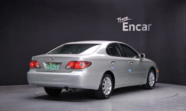 ES330