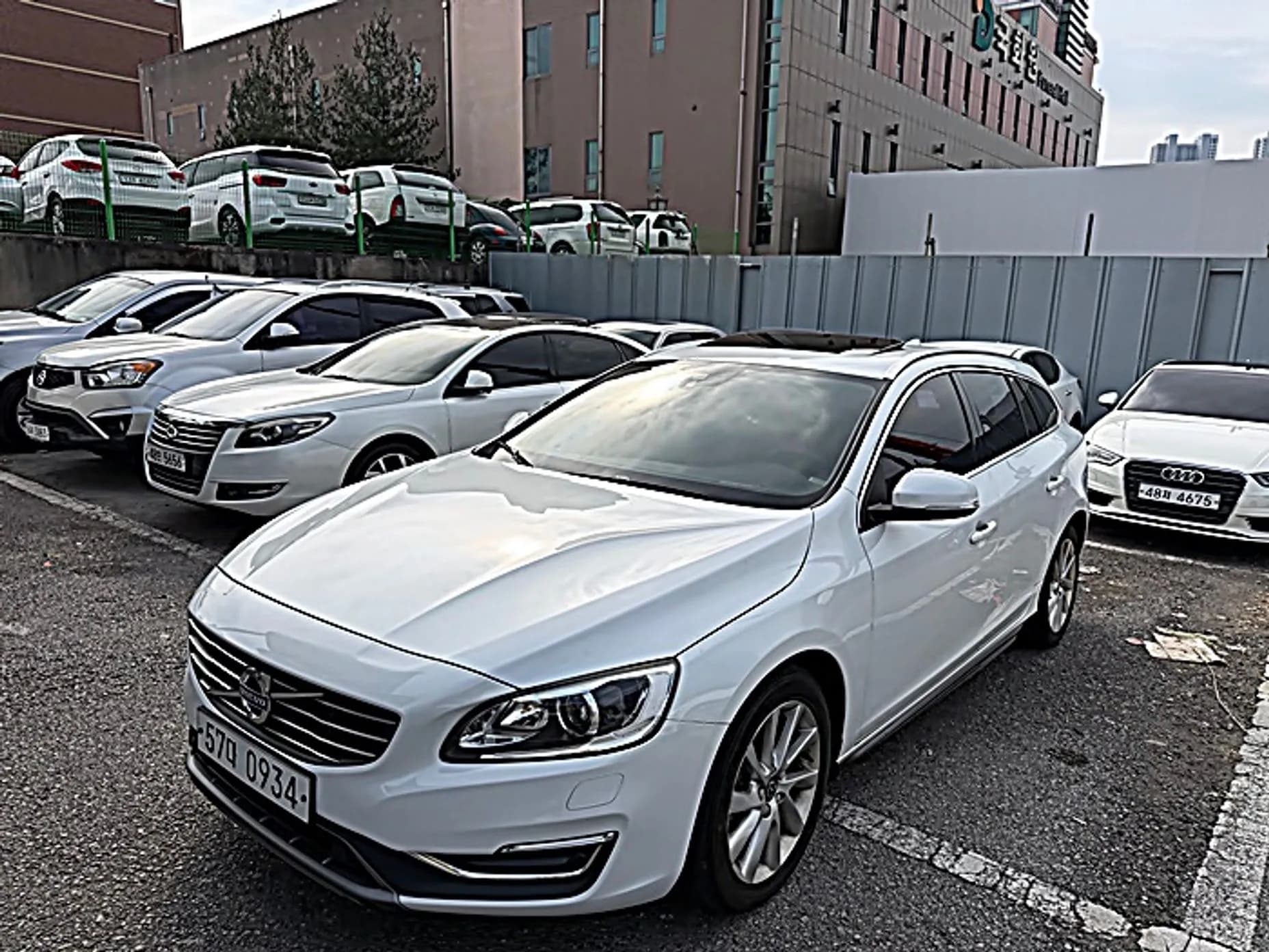 V60