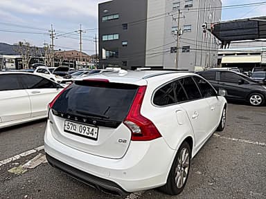 V60
