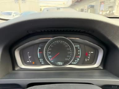 V60