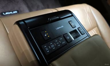 ES300h 7th Generation