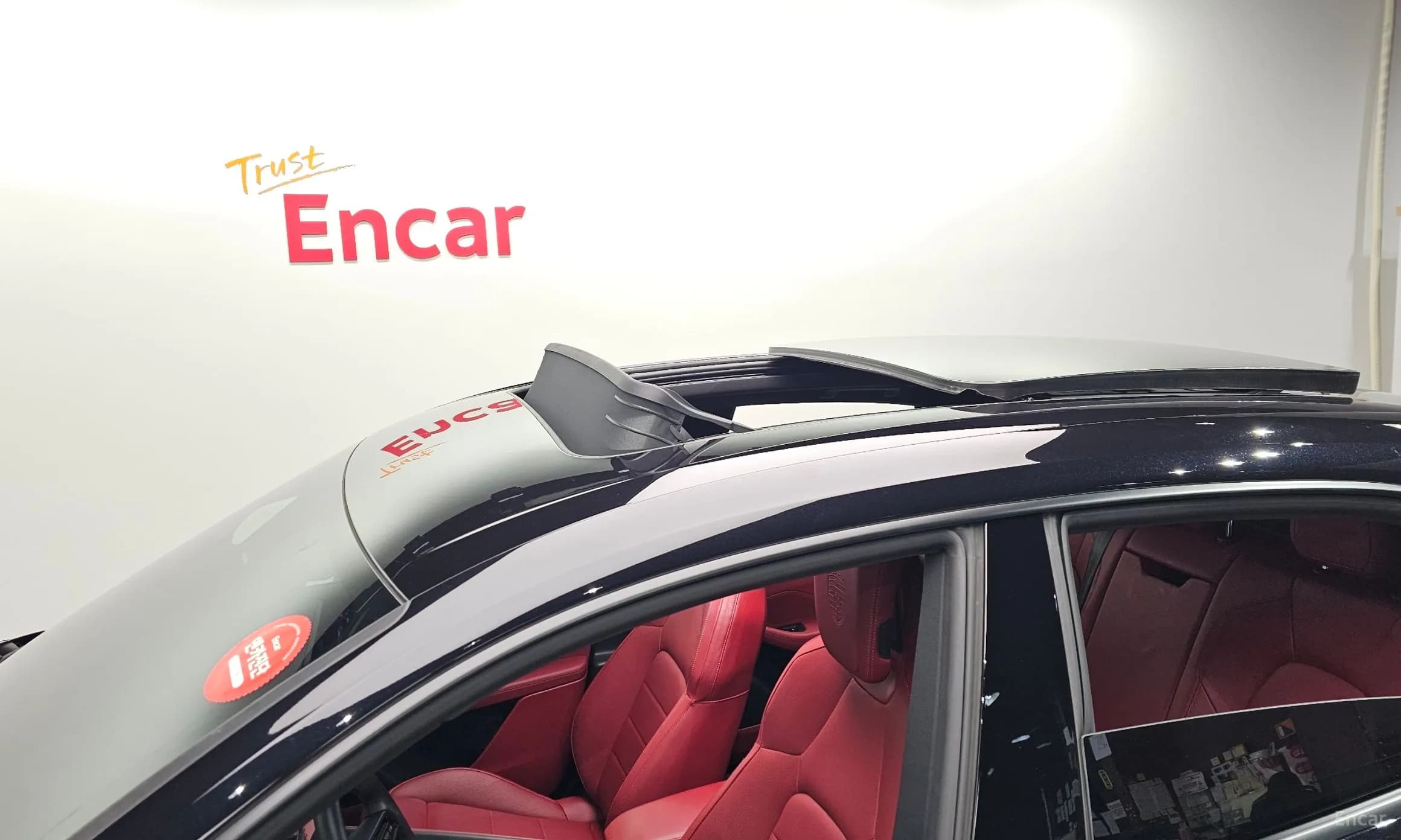 Macan EV