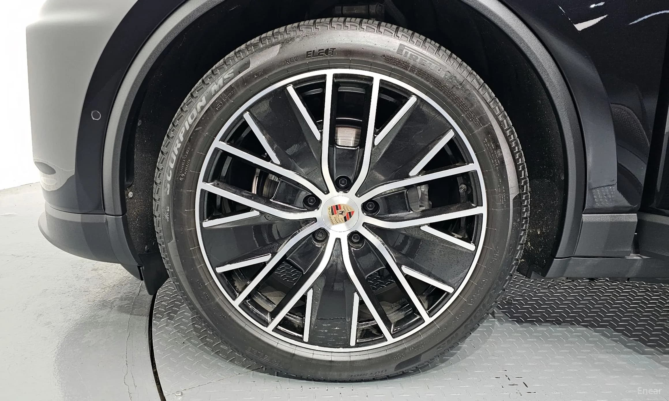 Macan EV