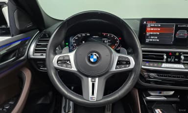 X4 (G02)