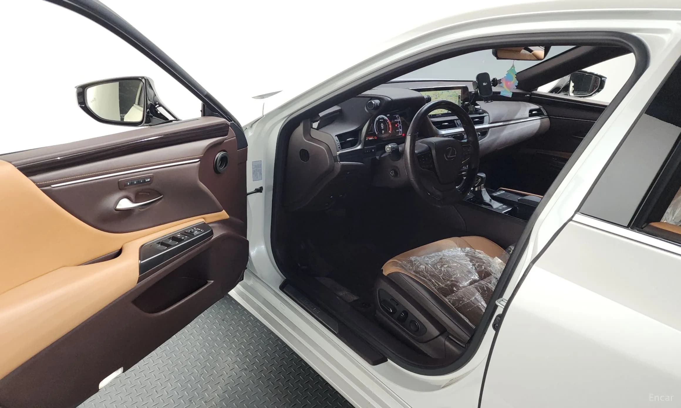 ES300h 7th Generation