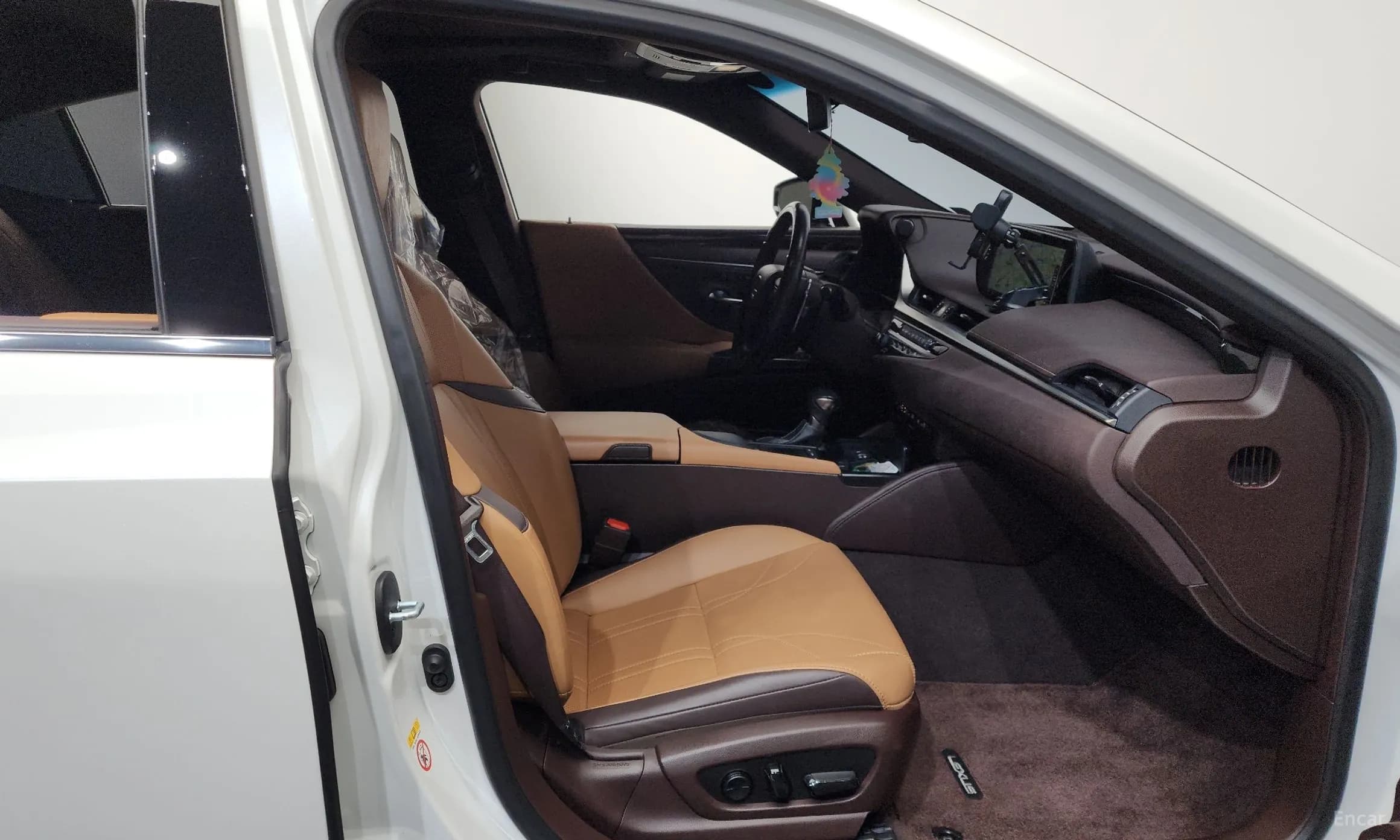 ES300h 7th Generation
