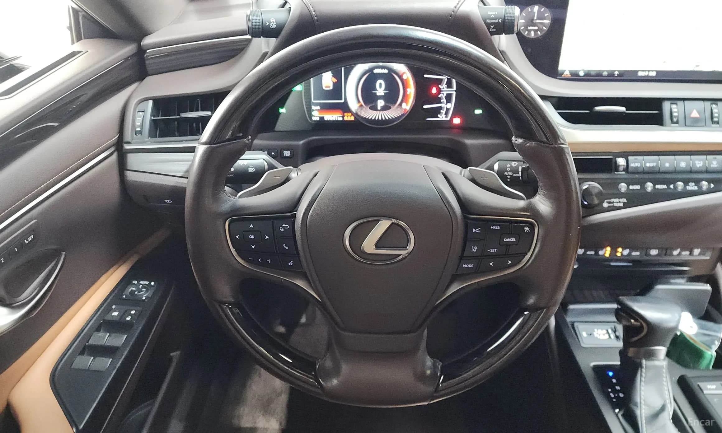 ES300h 7th Generation