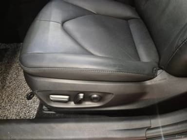 Camry (XV70)