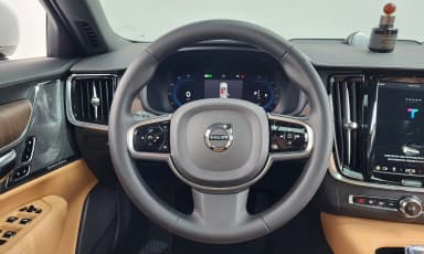 S90