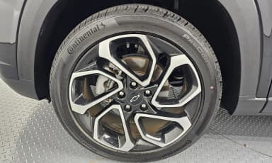 Trax Crossover