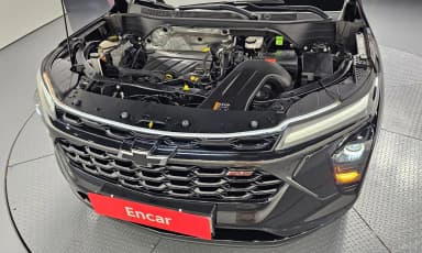 Trax Crossover