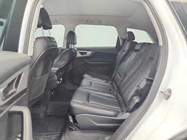 Q7 (4M)