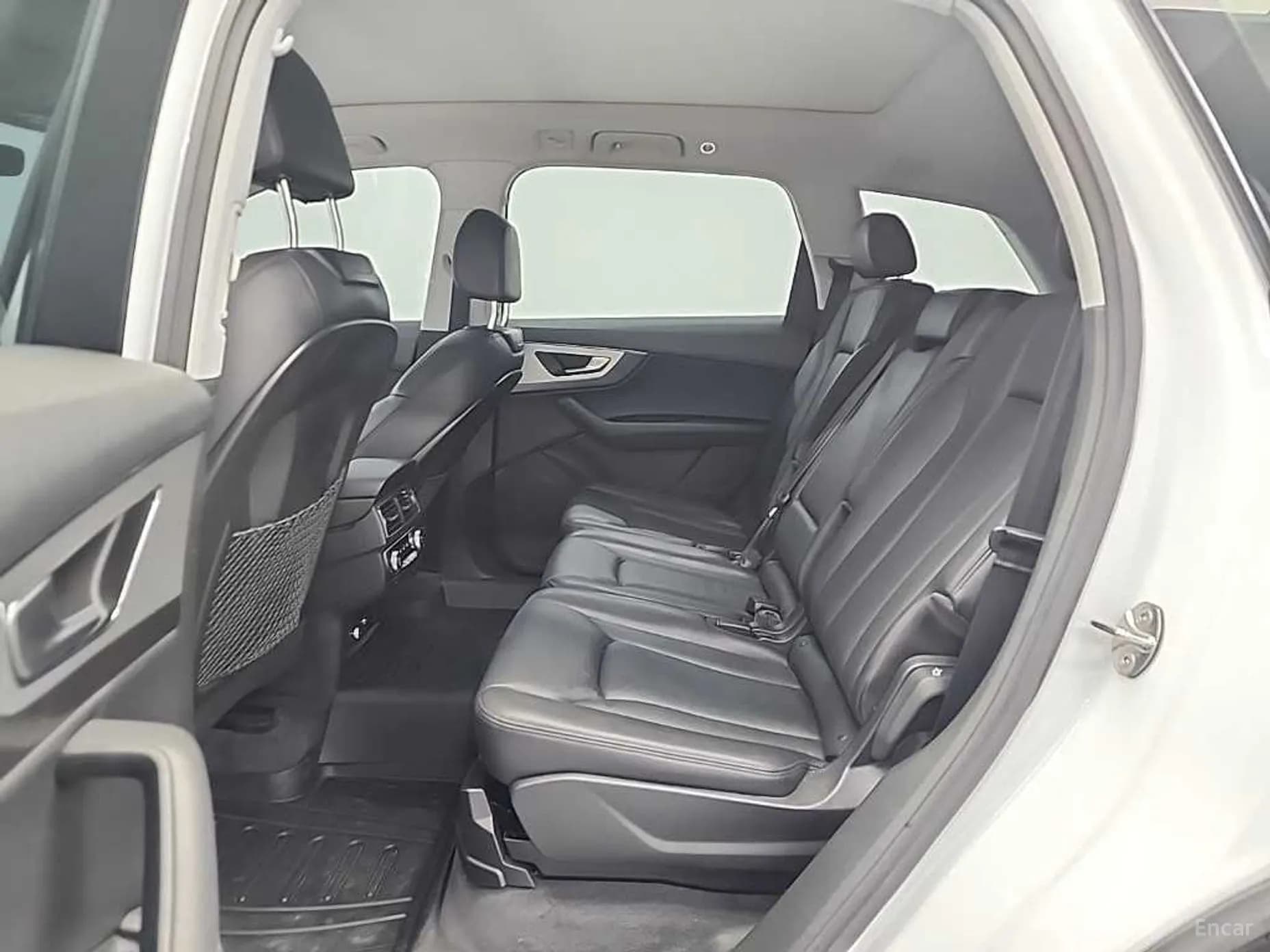 Q7 (4M)