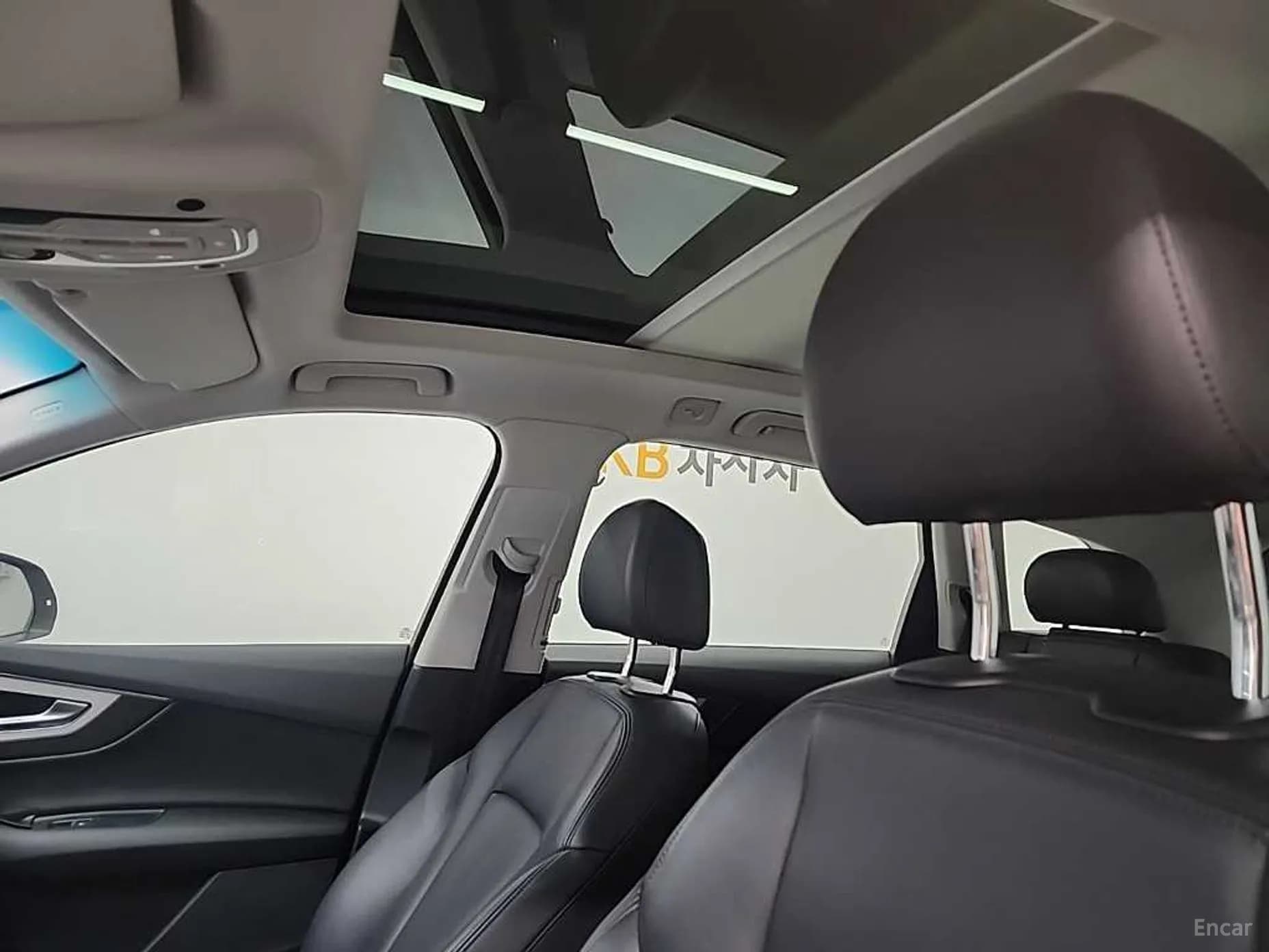 Q7 (4M)