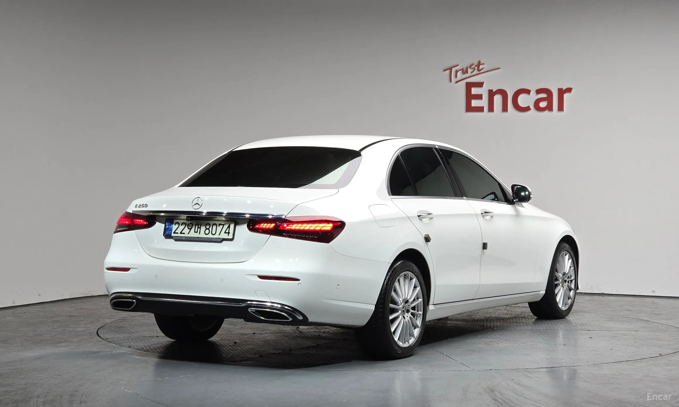 E-Class W213