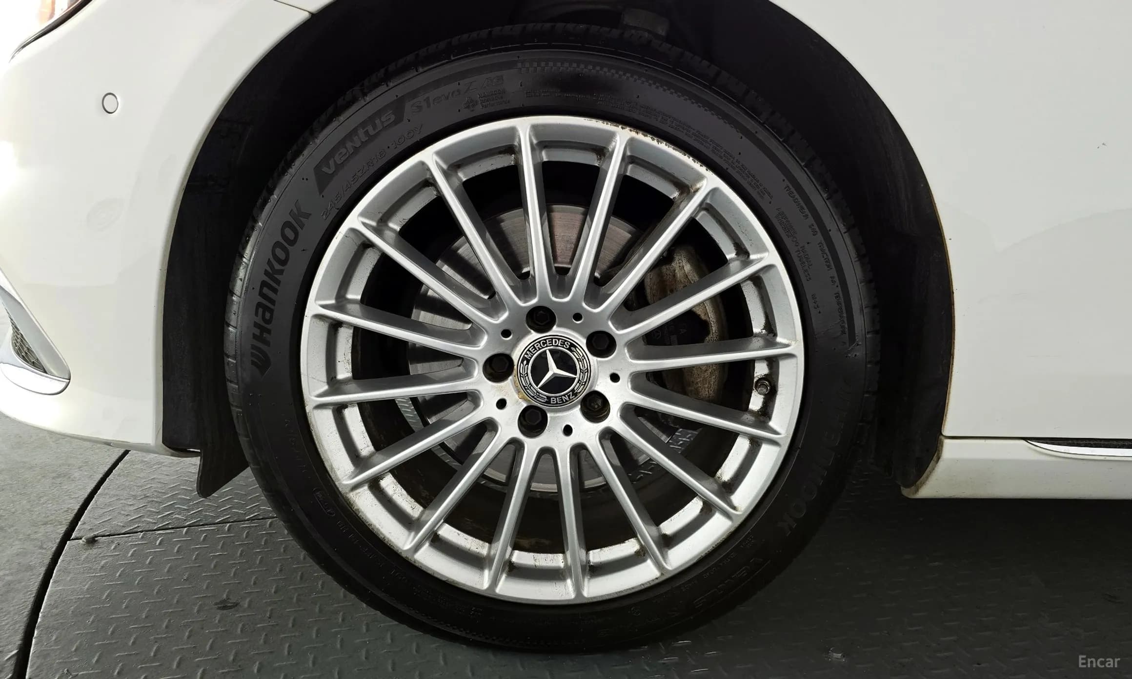 E-Class W213