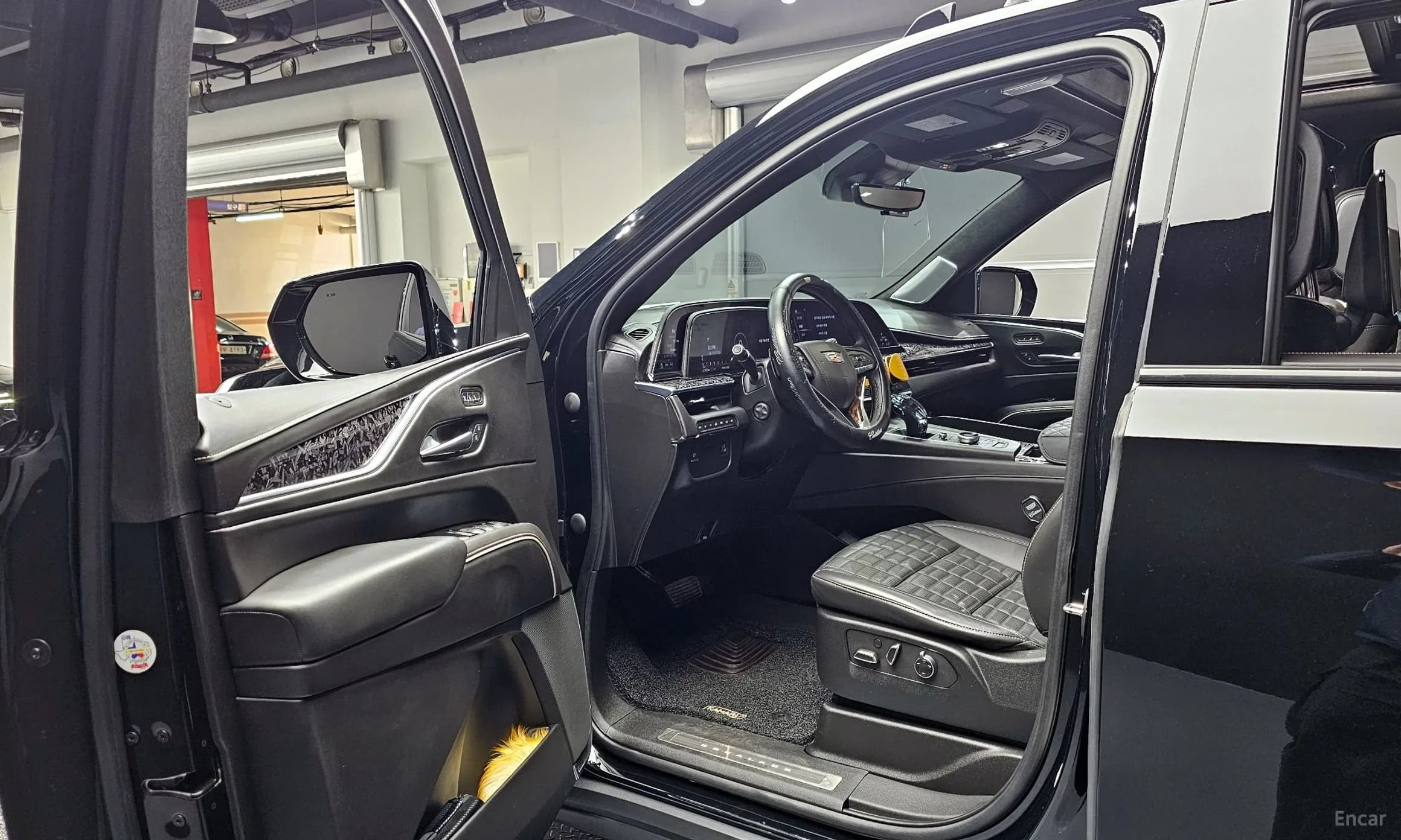 Escalade 5th Generation