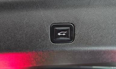 Escalade 5th Generation