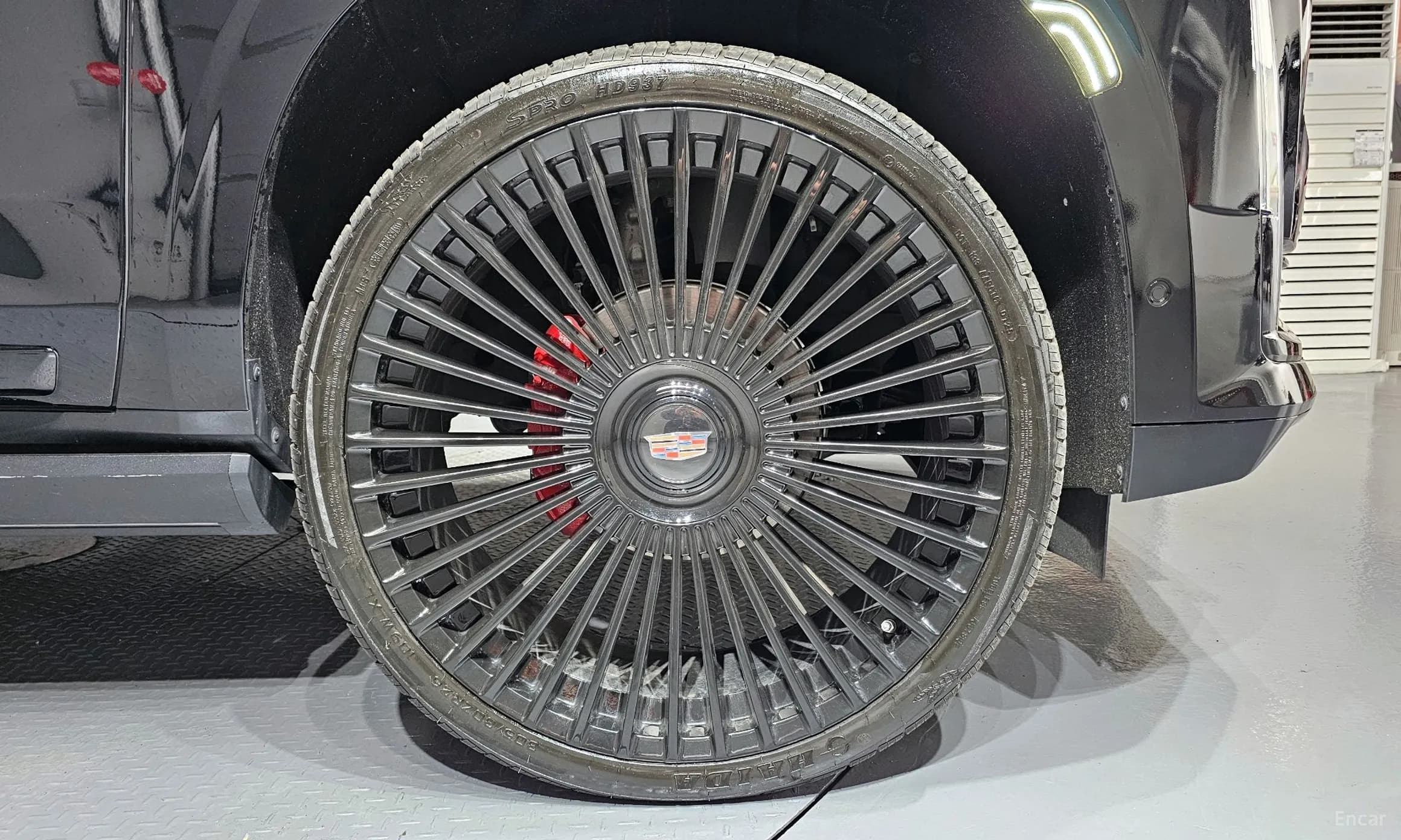 Escalade 5th Generation