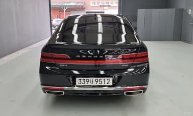 G90