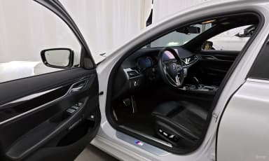 7 Series (G11)