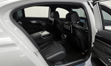 7 Series (G11)