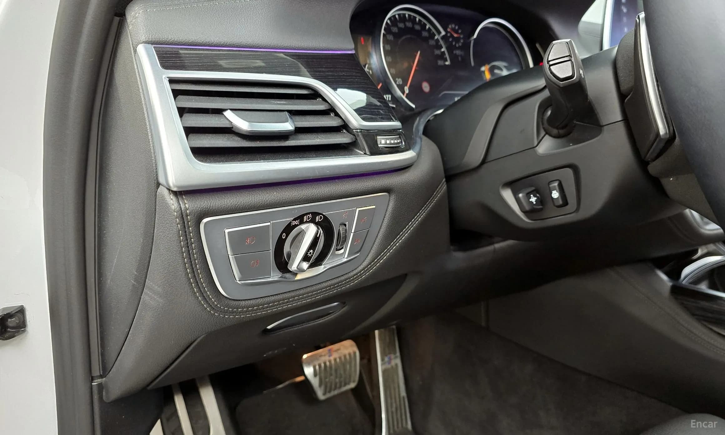 7 Series (G11)