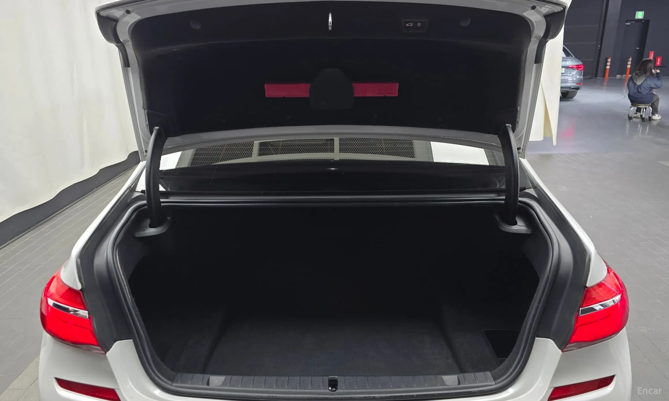 7 Series (G11)