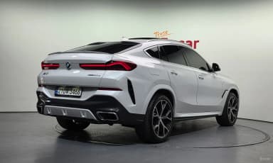 X6 (G06)