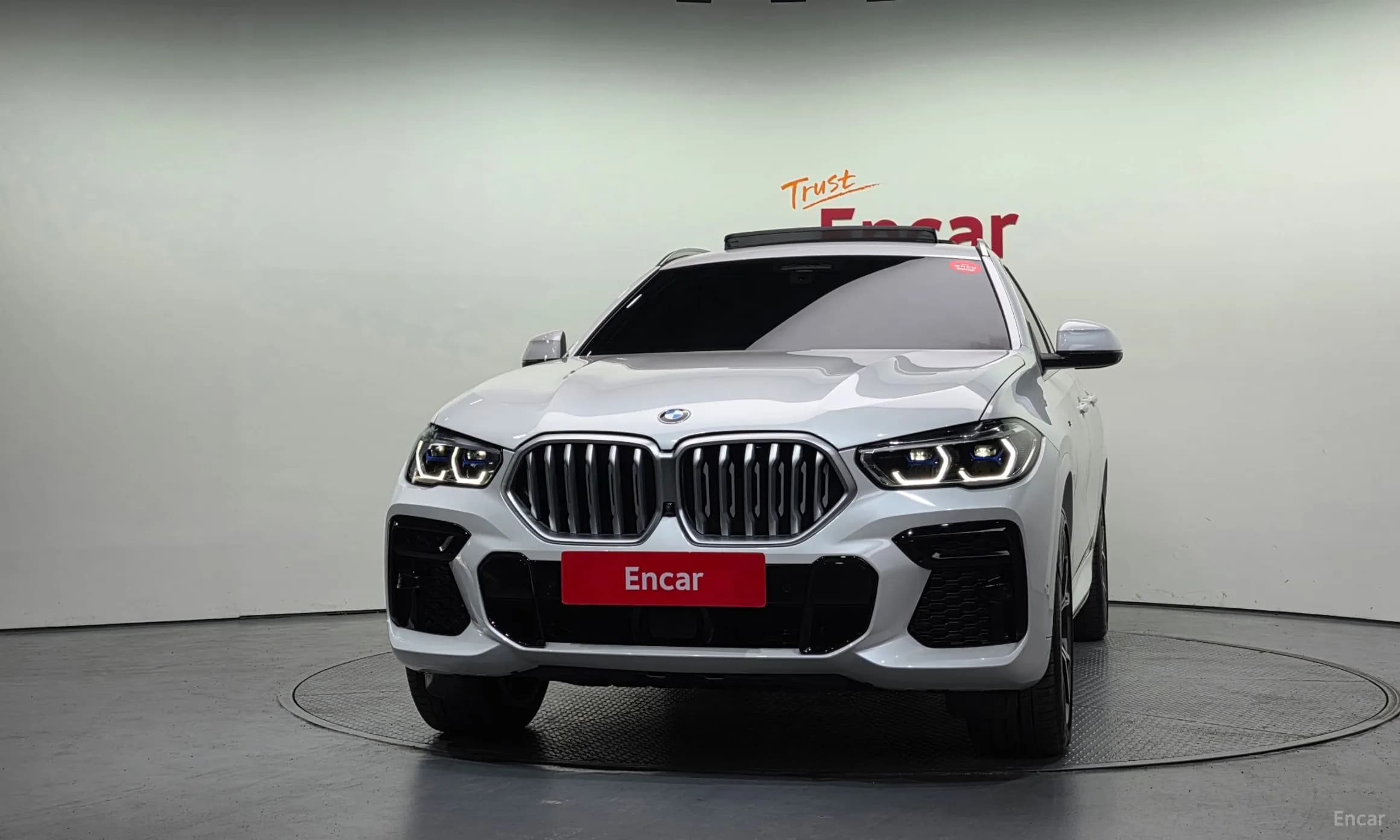 X6 (G06)