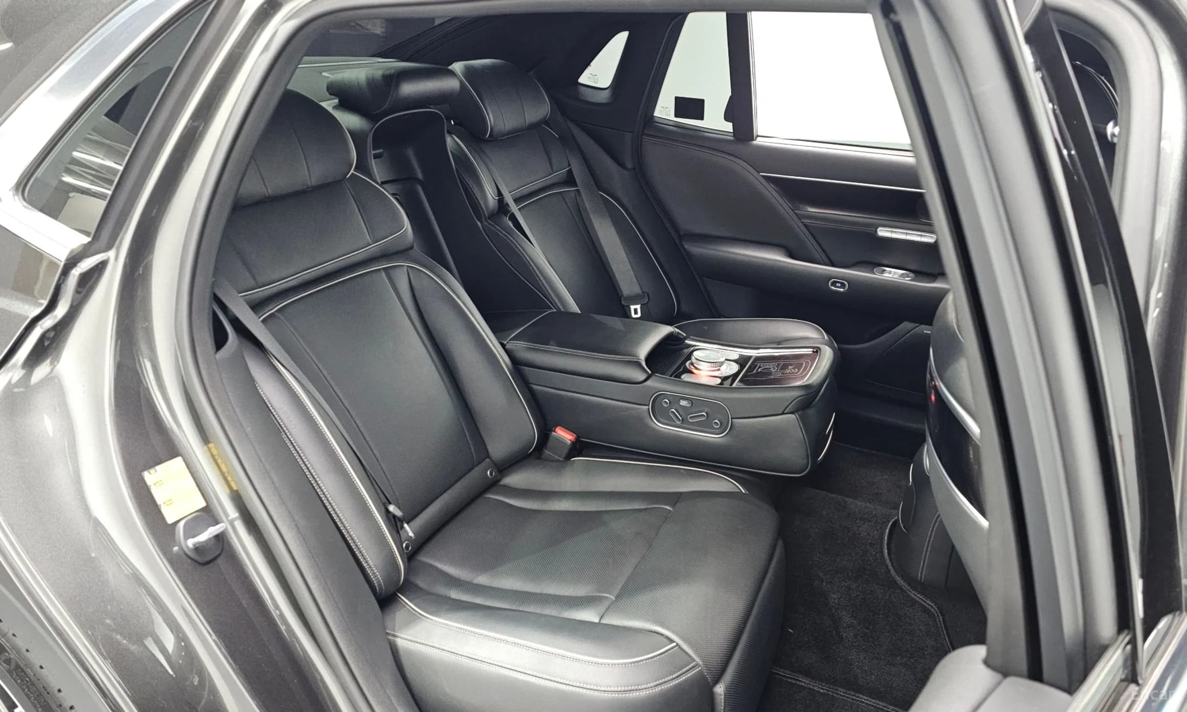 G90 (RS4)