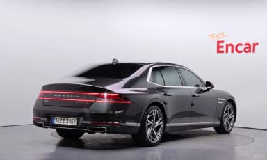 G90 (RS4)