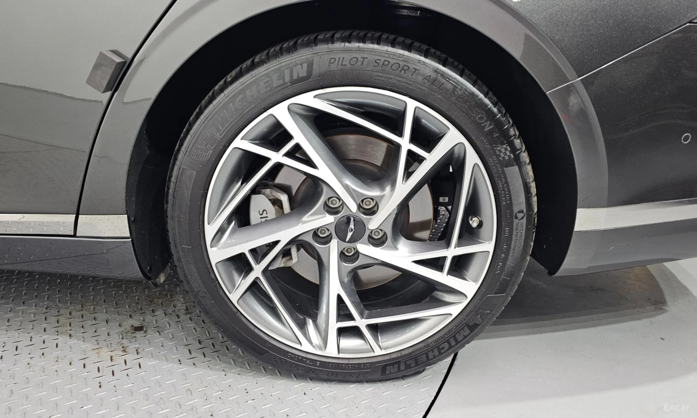 G90 (RS4)