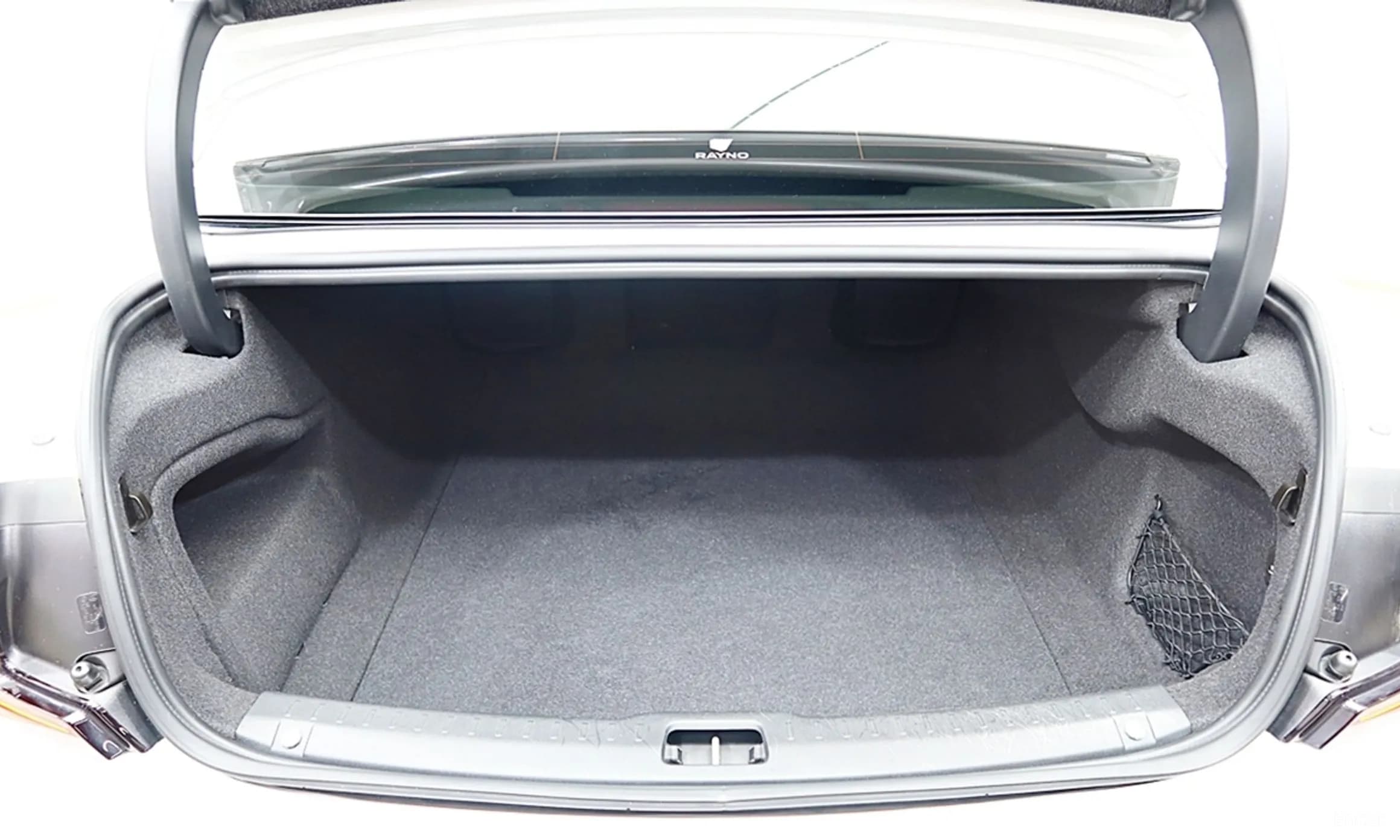 S90