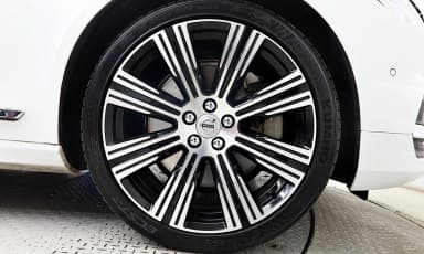 S90