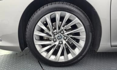 ES300h 7th Generation