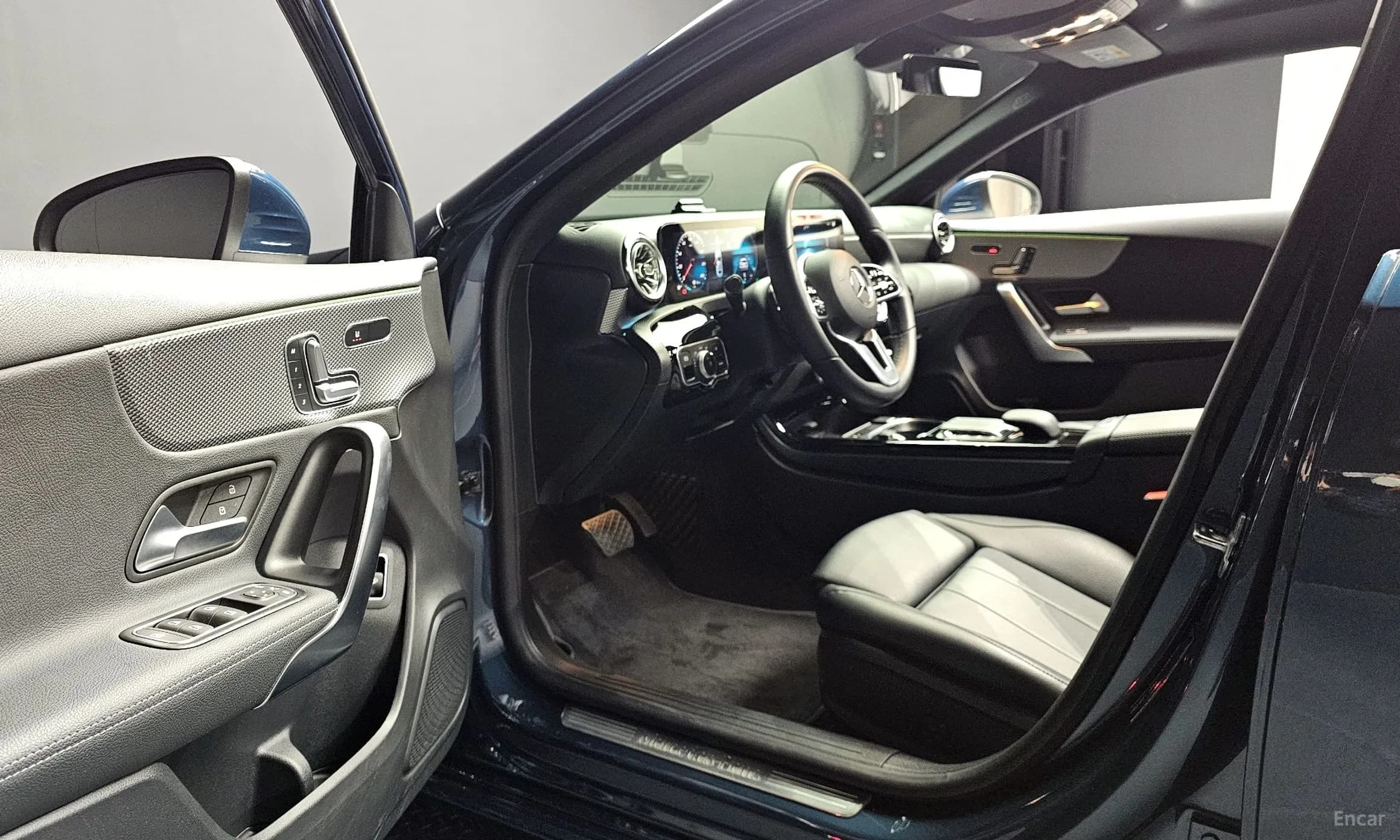 A-Class W177
