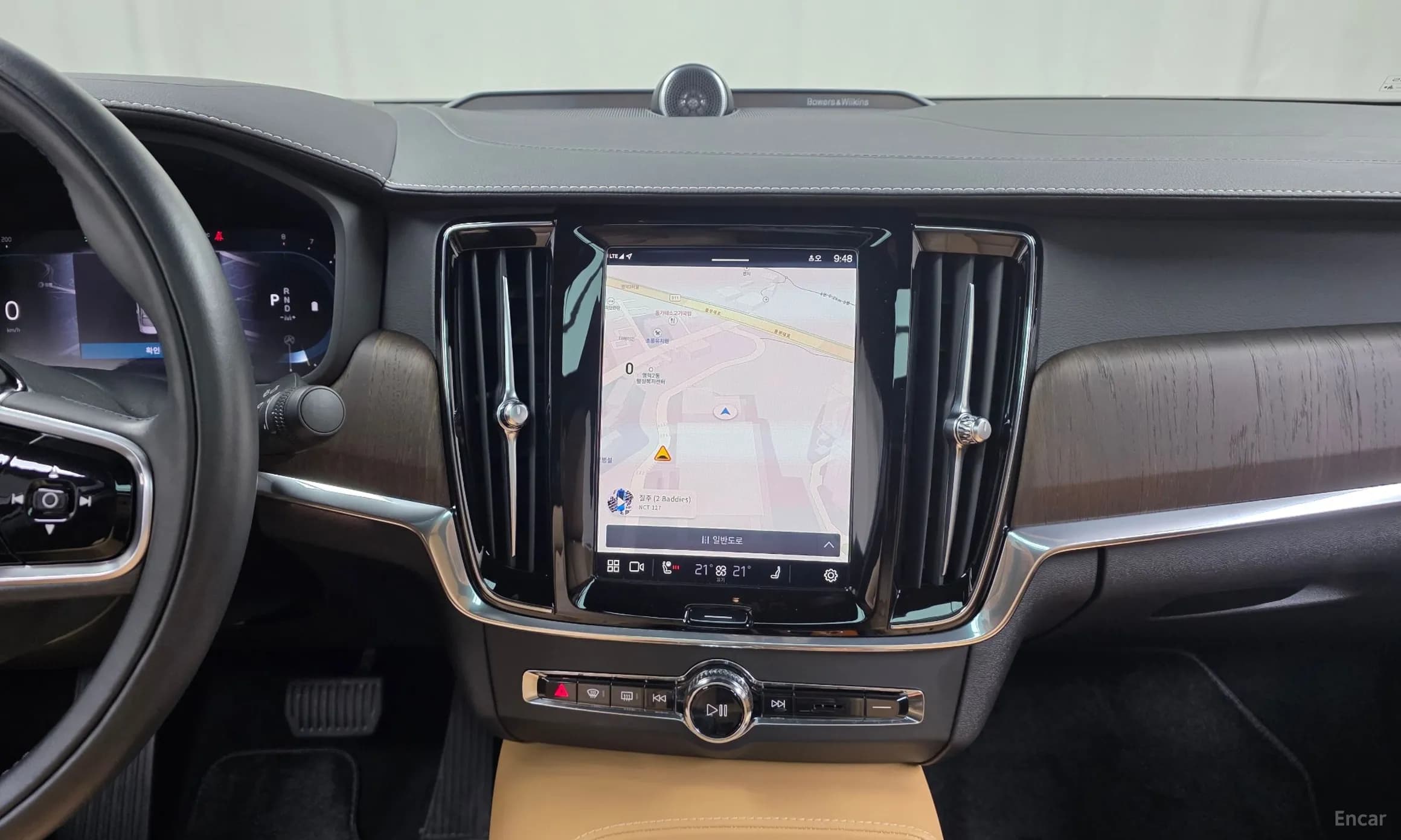 S90