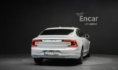 S90